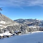 Vordersattlegghof Feriegård Hüttau